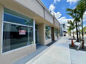 112-120 S 20th Ave, Hollywood, FL for lease Building Photo- Image 2 of 8