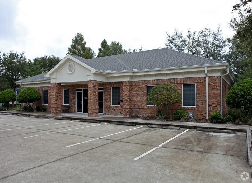 2701-2703 Rew Cir, Ocoee, FL for sale - Primary Photo - Image 1 of 1