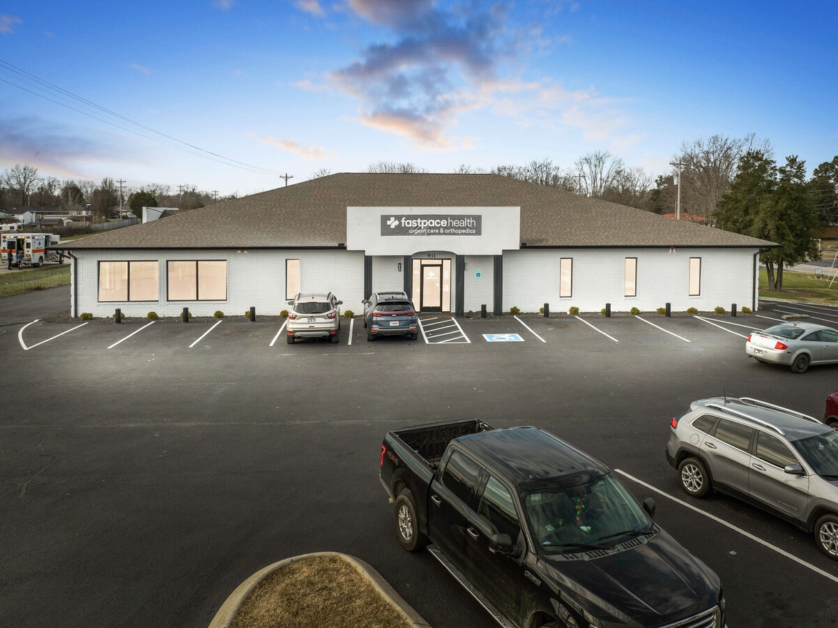 931 Old Smithville Rd, McMinnville, TN 37110