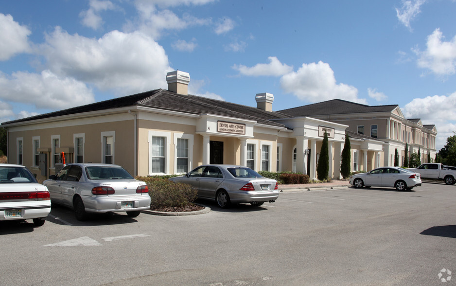 17407 Bridge Hill Ct, Tampa, FL for lease - Building Photo - Image 3 of 13