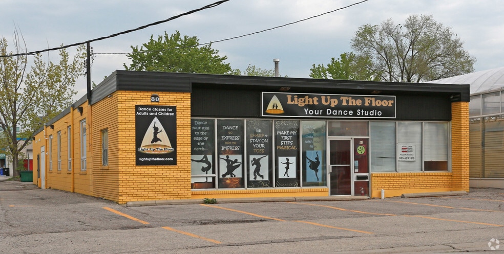 80 Advance Rd, Toronto, ON for sale - Primary Photo - Image 1 of 1