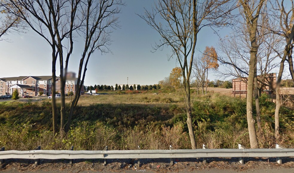 4046 Christian Spring Rd, Bethlehem, PA for sale - Building Photo - Image 1 of 1