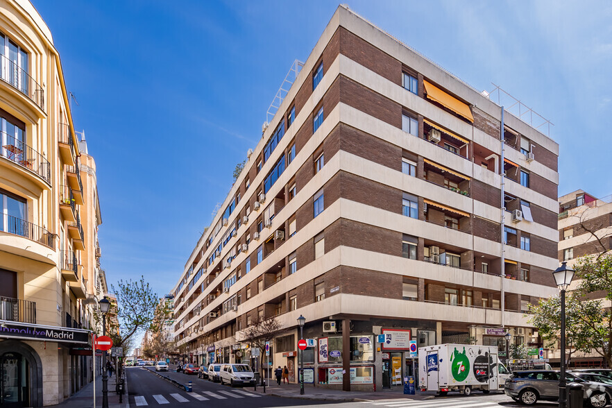 Calle Fernando el Católico, 61, Madrid, Madrid for sale - Building Photo - Image 2 of 2