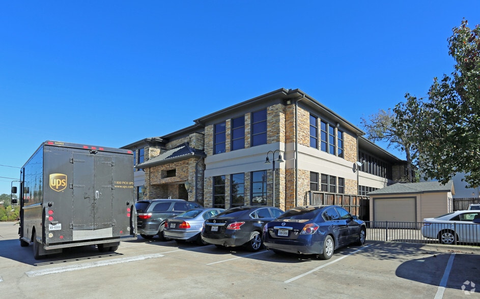 5325 Katy Fwy, Houston, TX for sale - Building Photo - Image 3 of 3