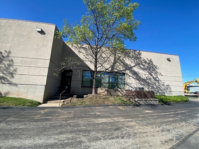 10401 Baur Blvd, Olivette, MO for lease Building Photo- Image 1 of 10