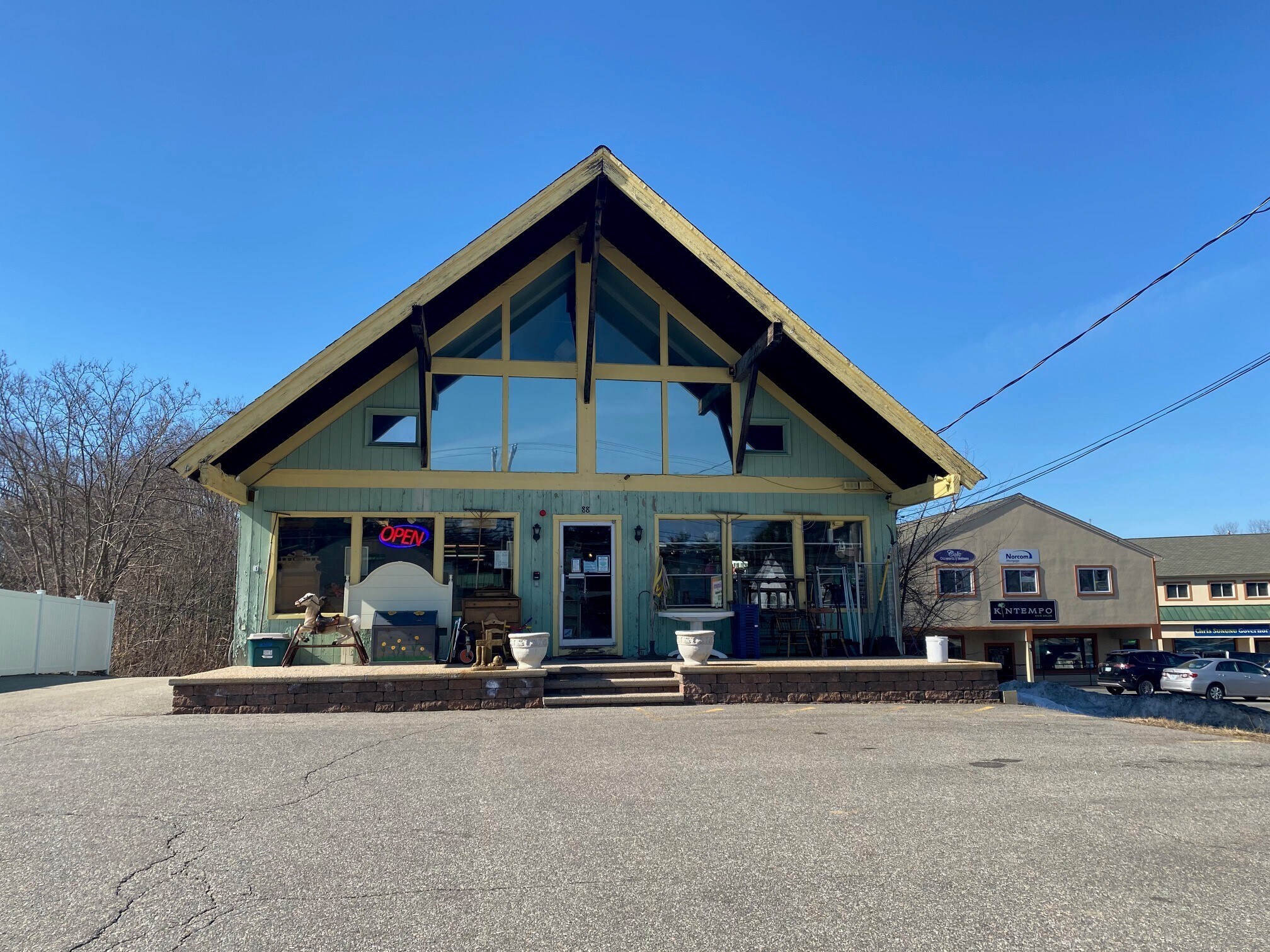 88 Portsmouth Ave, Exeter, NH 03833