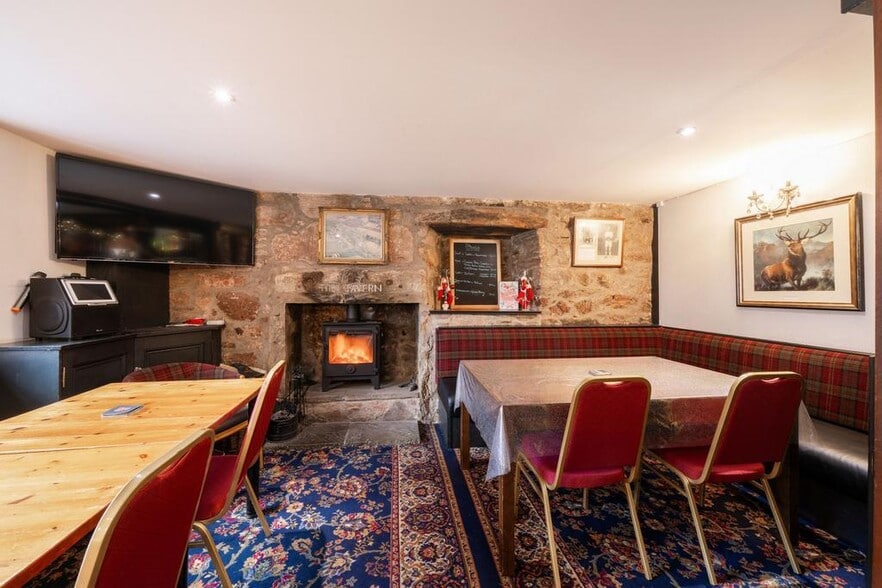 109 High St, Cupar for sale - Building Photo - Image 3 of 36