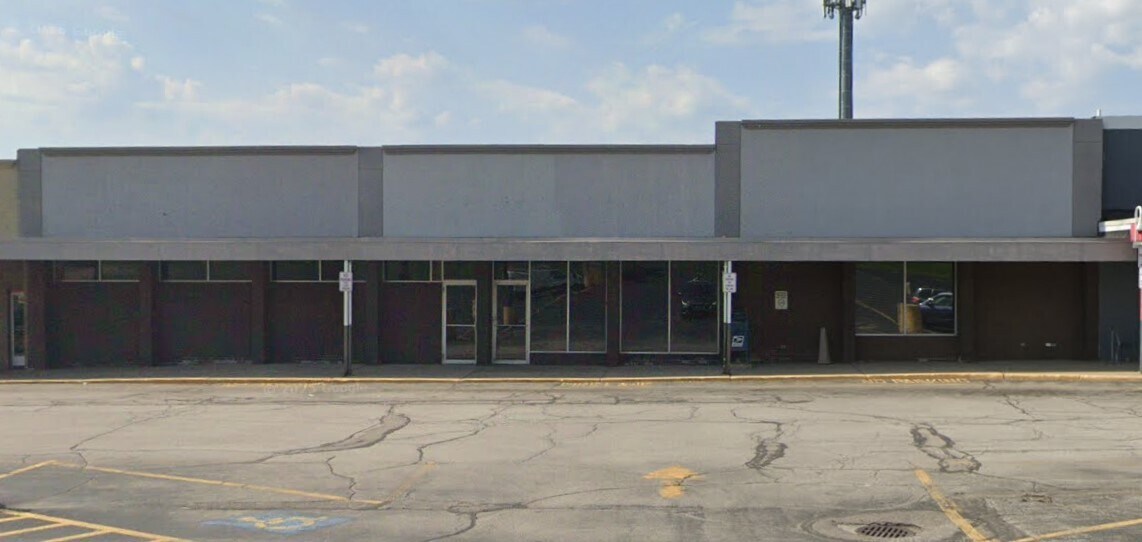 1324-1424 E Grandview Blvd, Erie, PA for lease Building Photo- Image 1 of 1