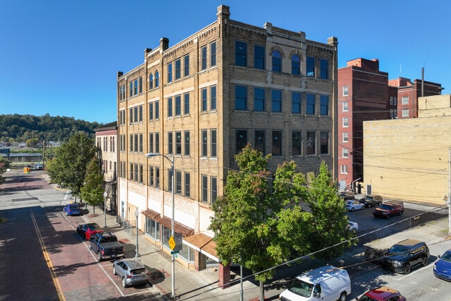 More details for 222 S 3rd St, Ironton, OH - Specialty for Sale