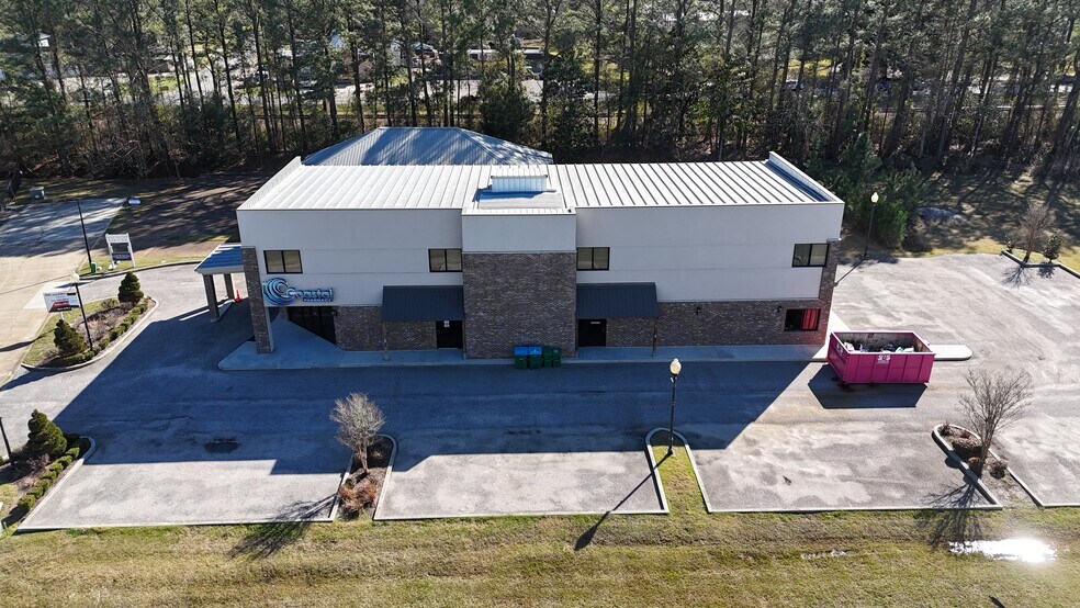 998 N Halstead Rd, Ocean Springs, MS for sale - Building Photo - Image 3 of 11