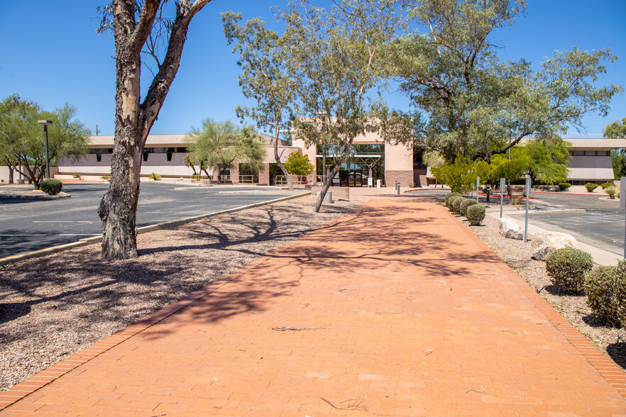 4850 S Park Ave, Tucson, AZ for sale - Building Photo - Image 1 of 1