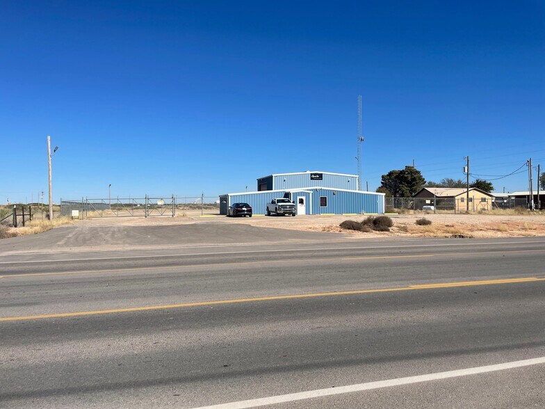 132336 Lovington Hwy, Loco Hills, NM 88255
