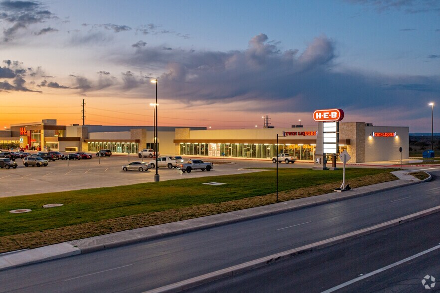 Potranco Rd, San Antonio, TX for sale - Primary Photo - Image 1 of 1