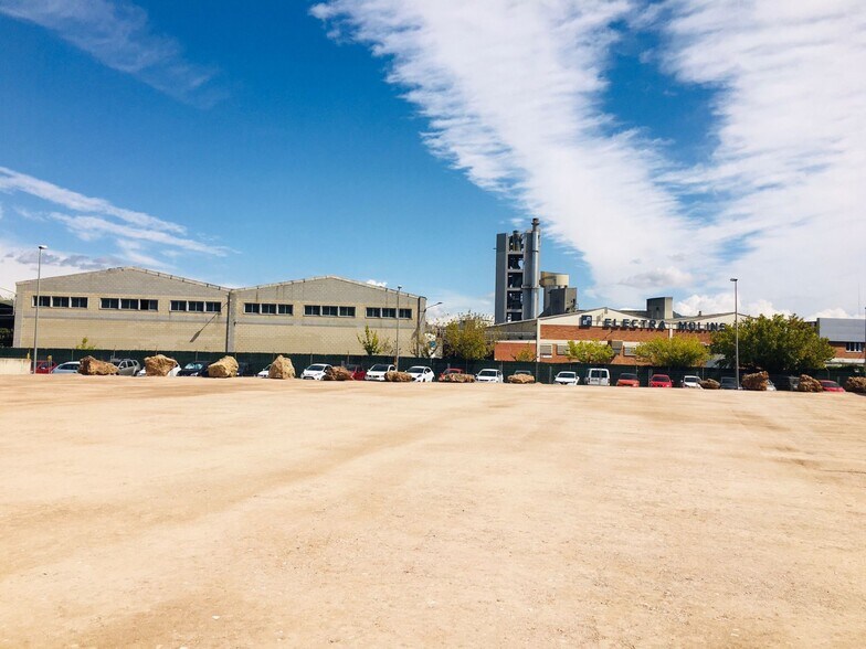 Land in Sant Vicenç dels Horts, Barcelona for sale - Other - Image 2 of 3