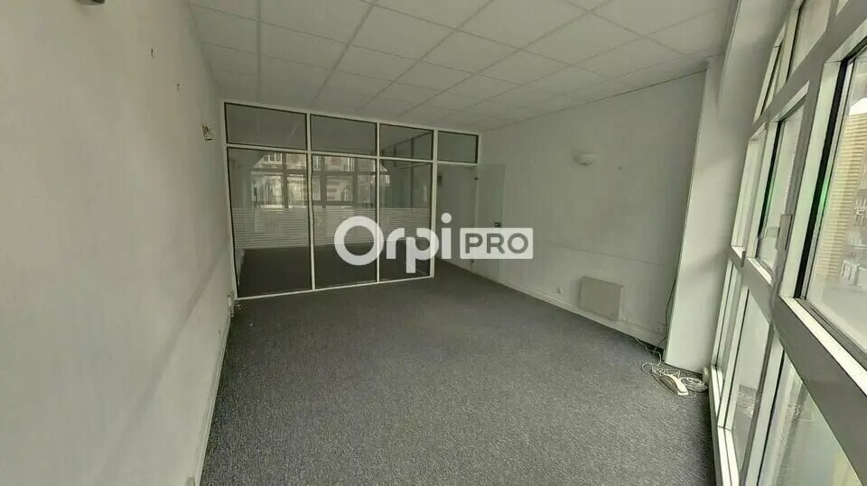 Office in Lille for sale - Interior Photo - Image 2 of 4