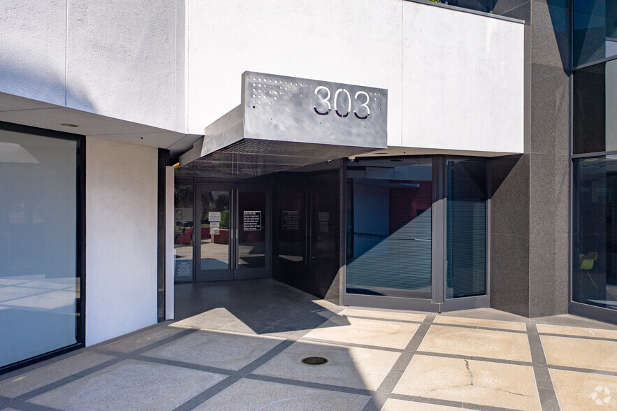 303 N Glenoaks Blvd, Burbank, CA for lease - Building Photo - Image 3 of 11