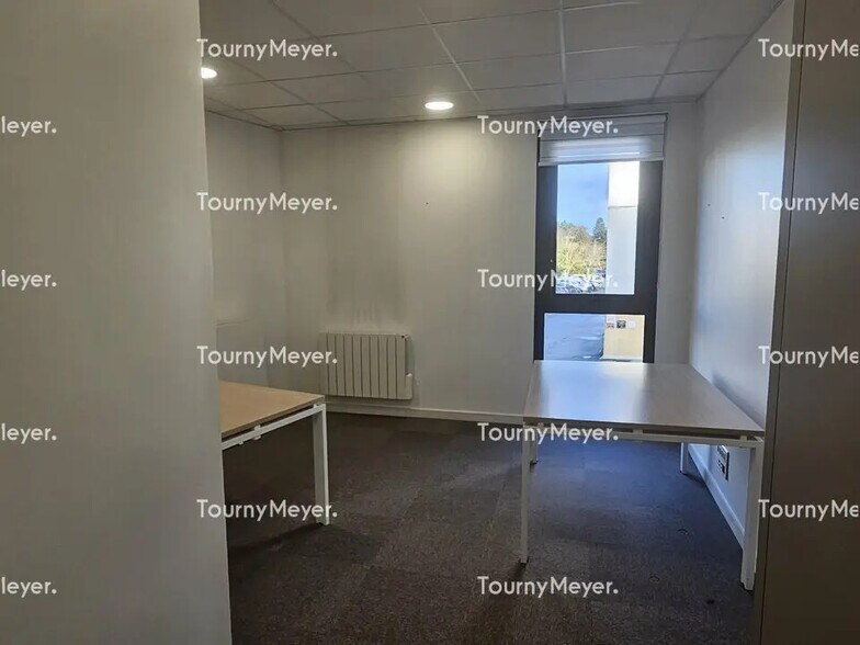 Office in Rennes for sale - Interior Photo - Image 3 of 4