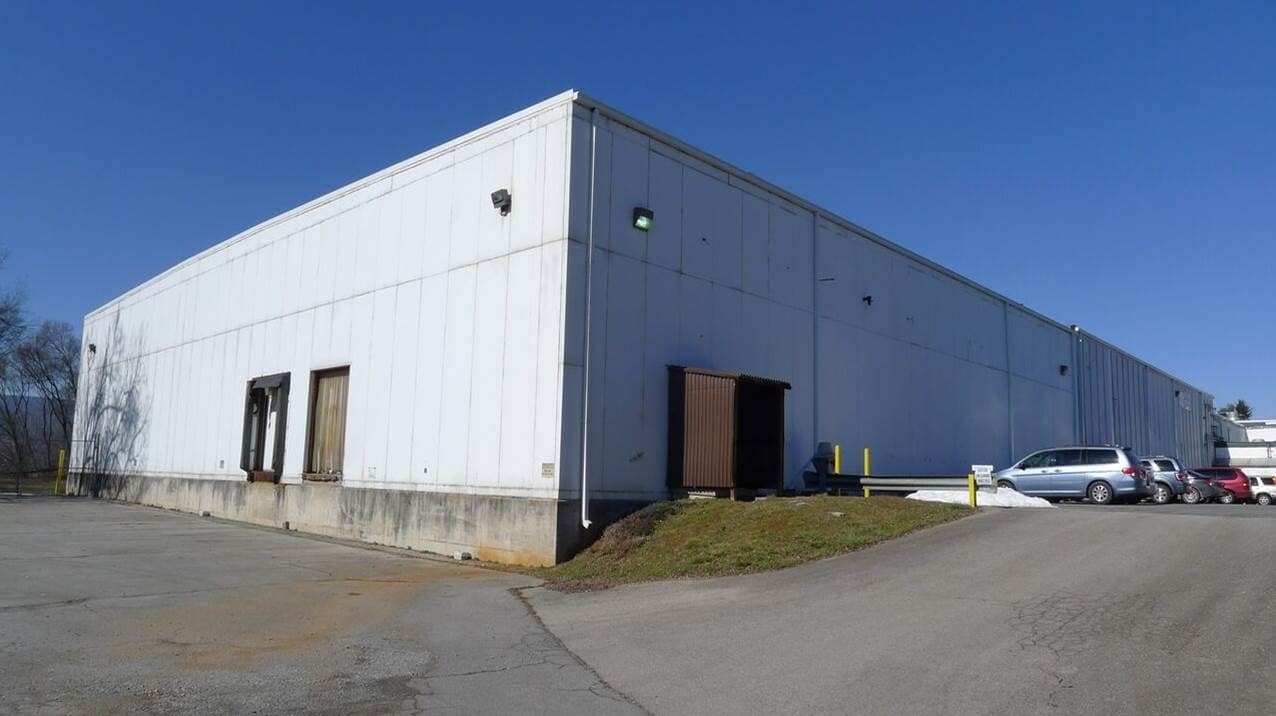 1025 Electric Rd, Salem, VA for sale Building Photo- Image 1 of 1