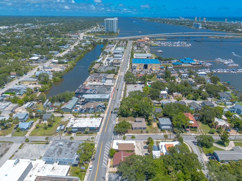 585 Ballough Rd, Daytona Beach, FL for sale - Building Photo - Image 2 of 87