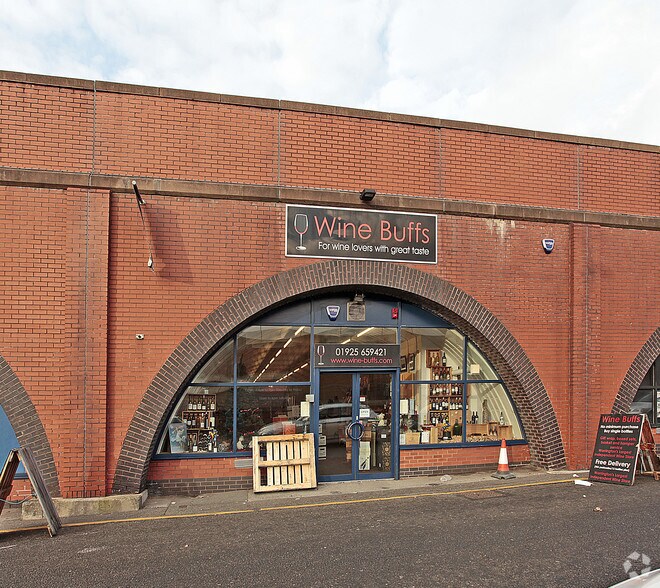 Crown St, Warrington for sale - Primary Photo - Image 1 of 1