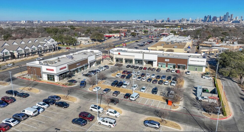 2222- 2242 Fort Worth Ave, Dallas, TX for lease - Primary Photo - Image 1 of 1