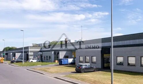 Office in Le Bourget for lease Building Photo- Image 1 of 6