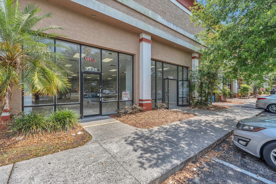 3336-3338 S. Orange Blossom Trl, Kissimmee, FL for lease - Building Photo - Image 3 of 36