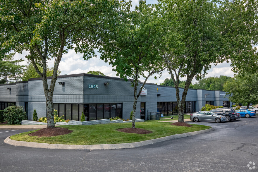 1645 Murfreesboro Rd, Nashville, TN for lease - Building Photo - Image 1 of 5