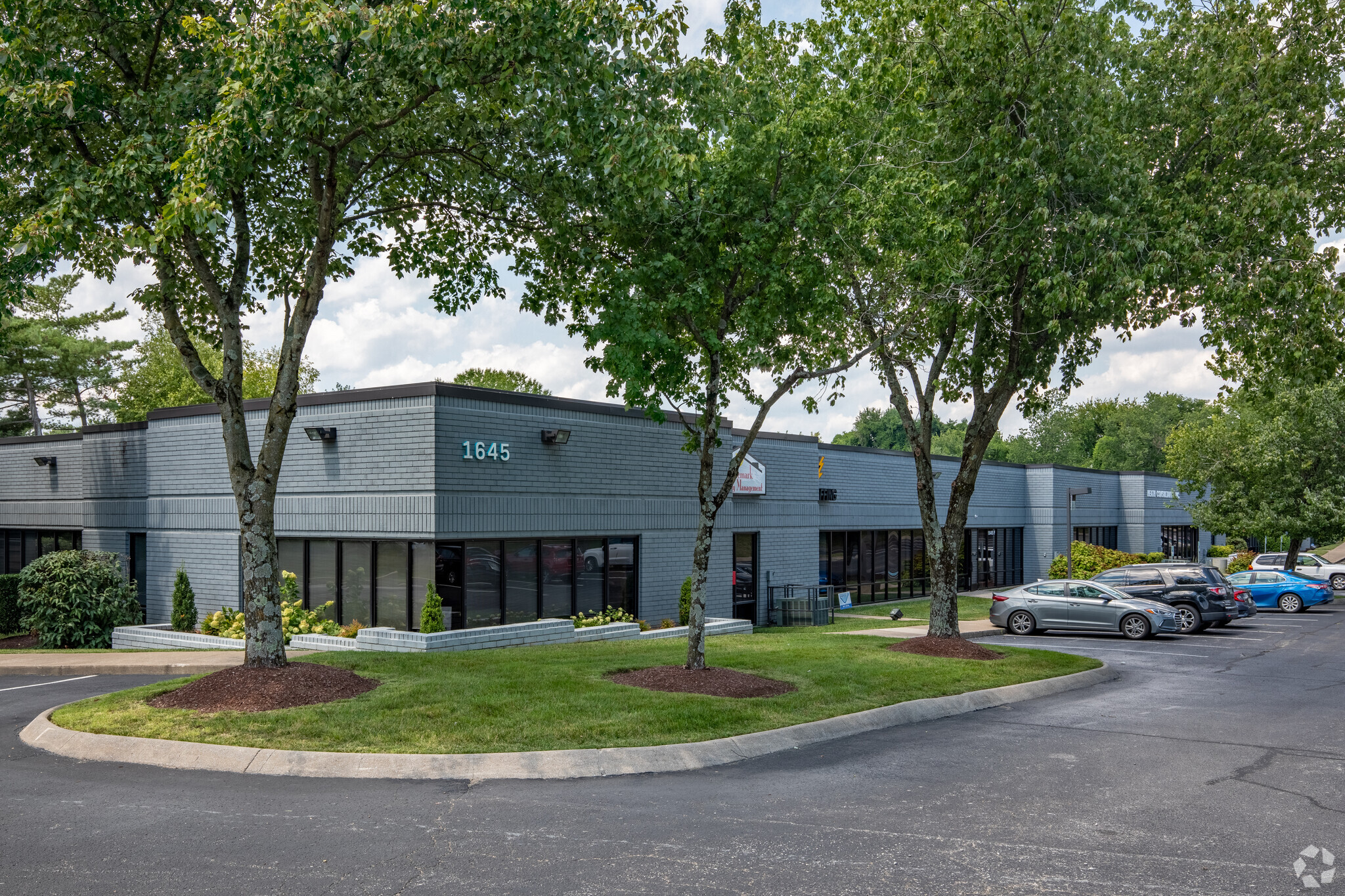 1645 Murfreesboro Rd, Nashville, TN for lease Building Photo- Image 1 of 6