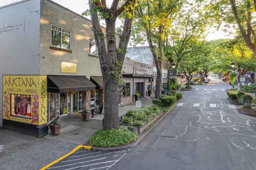 415-419 NE Fourth Ave, Camas, WA for lease - Building Photo - Image 3 of 11