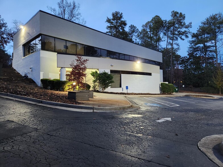 1685 Terrell Mill Rd SE, Marietta, GA for lease - Building Photo - Image 3 of 18