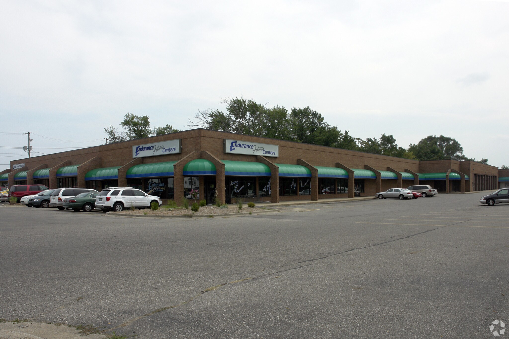 2290 28th St SW, Grand Rapids, MI for sale Primary Photo- Image 1 of 1