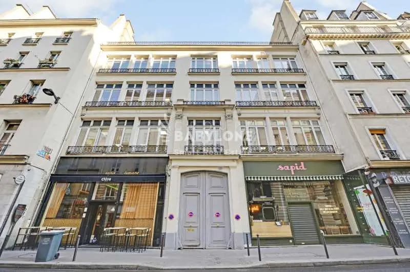 Office in Paris for lease - Building Photo - Image 1 of 6