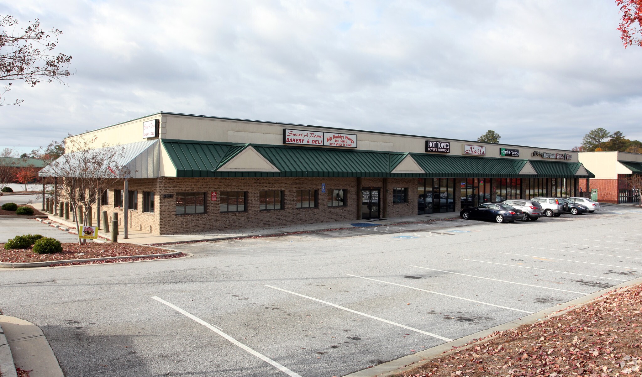 534 Athens Hwy, Loganville, GA for sale Primary Photo- Image 1 of 1