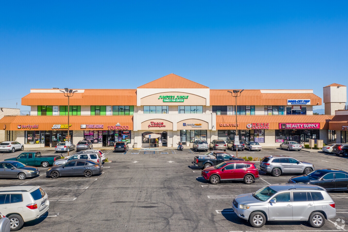 22012301 Rosecrans Ave, Gardena, CA 90249