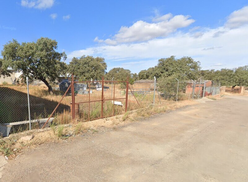 Industrial in Fuenlabrada de los Montes for sale - Building Photo - Image 1 of 3