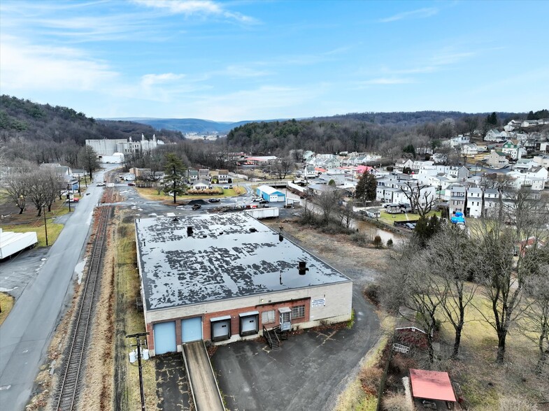 230 Jackson St, Port Carbon, PA for sale - Building Photo - Image 1 of 1