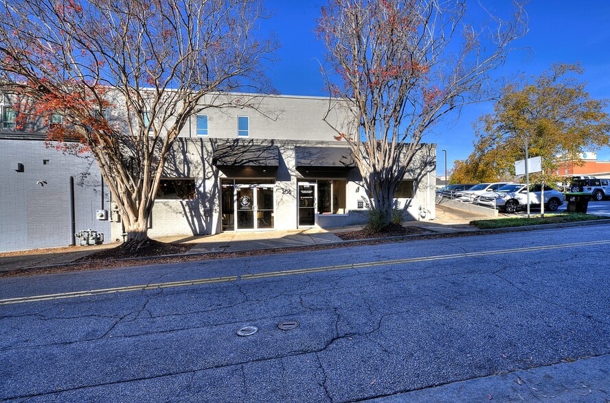 205 N Laurens St, Greenville, SC for sale - Building Photo - Image 1 of 13