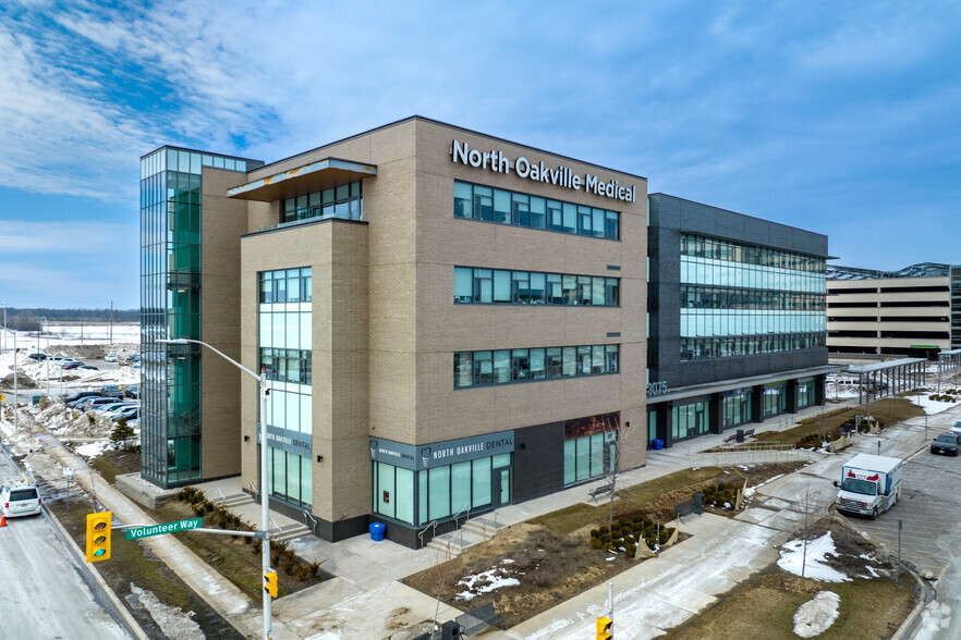 3075 Hospital Gate, Oakville, ON for lease - Primary Photo - Image 1 of 15