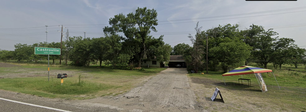 1740 US Highway 90 W, Castroville, TX for lease - Building Photo - Image 1 of 1