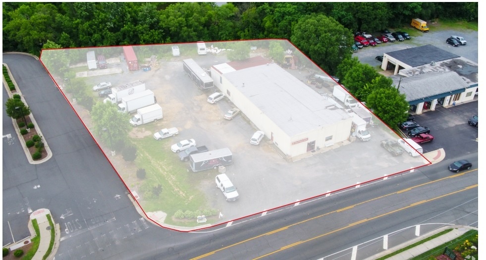 871 E Main St, Purcellville, VA for lease Building Photo- Image 1 of 9