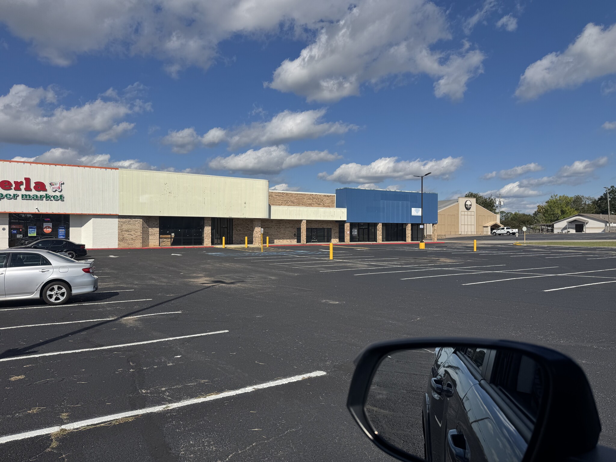 330-380 Pass Rd, Gulfport, MS for sale Interior Photo- Image 1 of 1