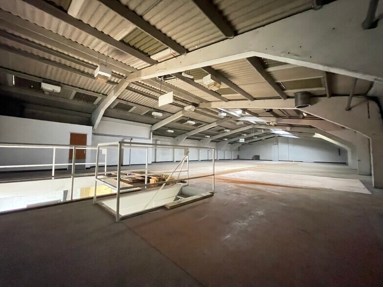 38 Crawley rd, London for sale - Building Photo - Image 1 of 1