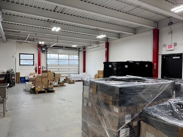 21 Ise St, South Hackensack, NJ for sale - Interior Photo - Image 1 of 1