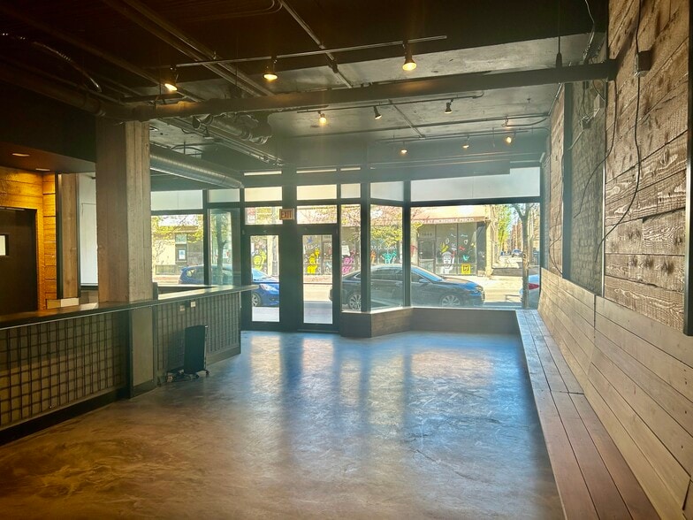 1615-1637 W Howard St, Chicago, IL for lease - Interior Photo - Image 3 of 10
