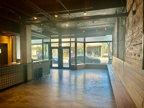 1615-1637 W Howard St, Chicago, IL for lease Interior Photo- Image 2 of 5