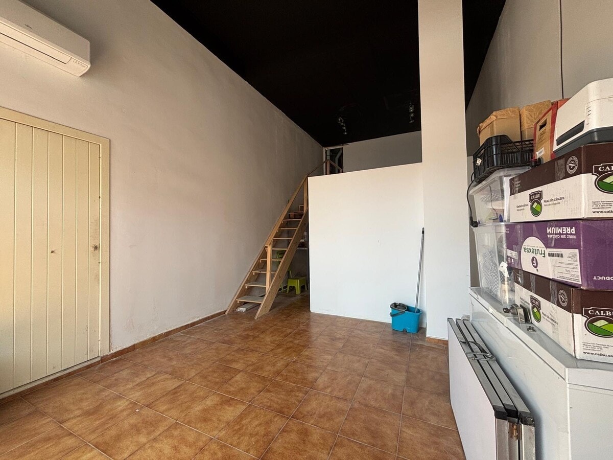 Sant Pere de Ribes, BAR 08810 - Unit - -  - Interior Photo - Image 1 of 4