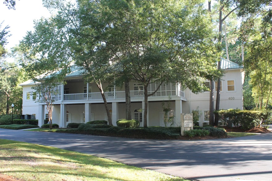 400 Main St, Hilton Head, SC for lease - Building Photo - Image 2 of 17