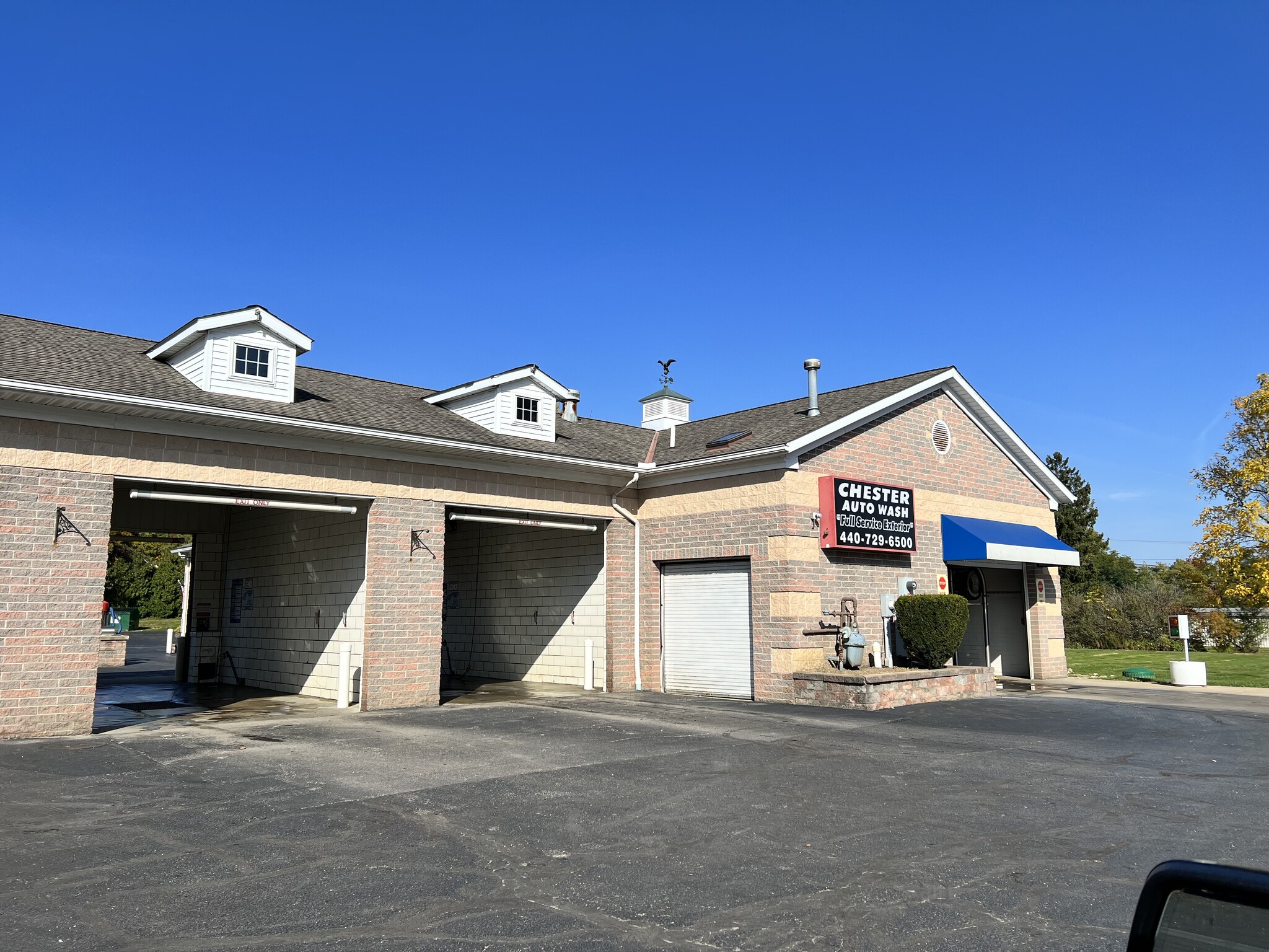 8610 Mayfield Rd, Chesterland, OH for sale Building Photo- Image 1 of 1