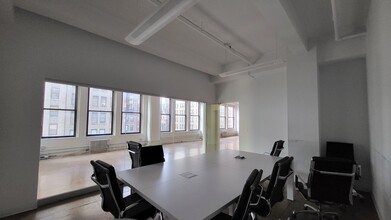 345 Seventh Ave, New York, NY for lease Building Photo- Image 2 of 8